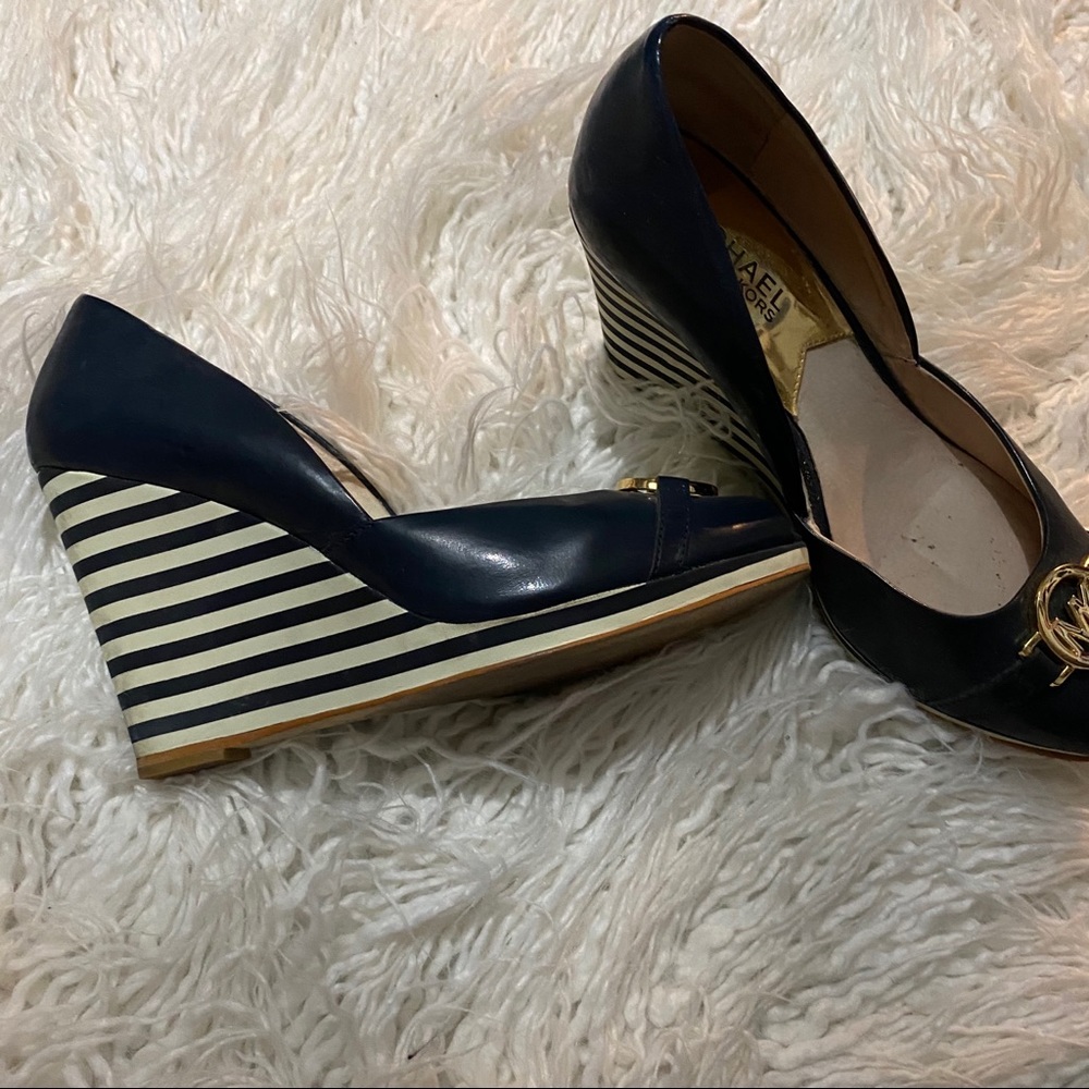 MICHAEL Michael Kors Blue wedges